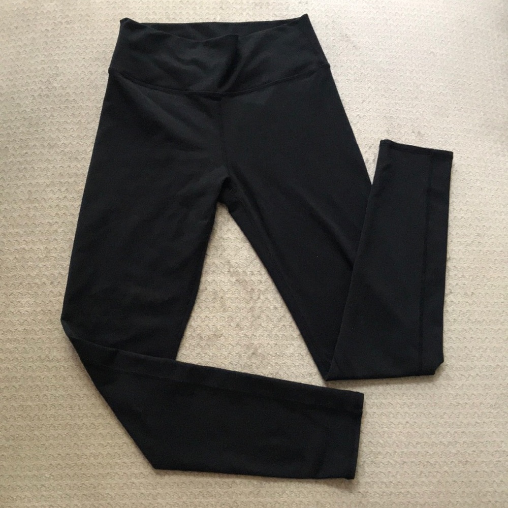 Black leggings